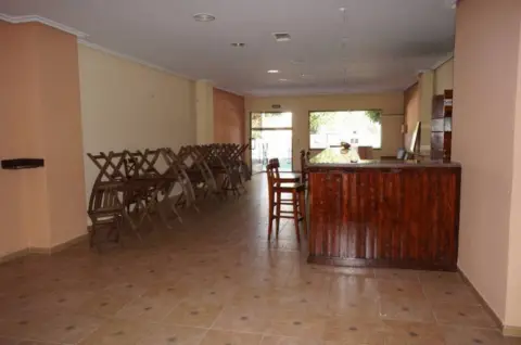 Local comercial en Baena