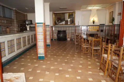 Local comercial en Baena
