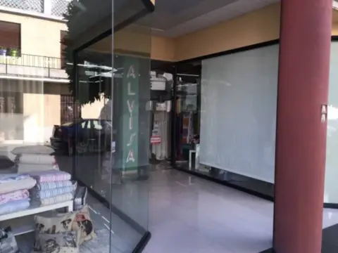 Local comercial en Ambulatorio - Polideportivo