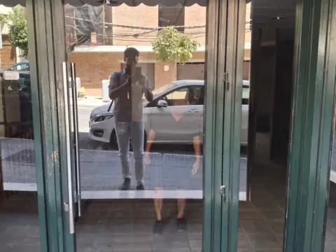 Local comercial en calle del Rey Fernando