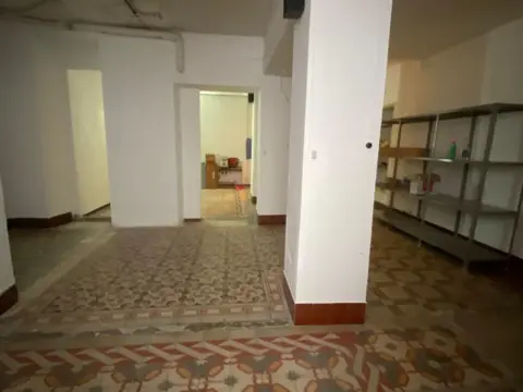 Local comercial en Baena