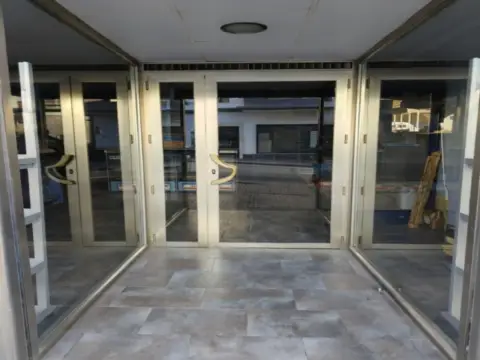 Local comercial en Baena