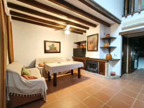 Chalet adosado en Luque