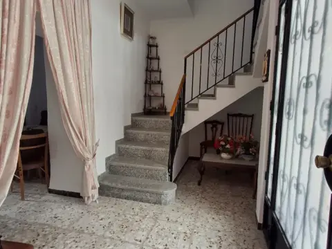 Casa en Plaza de la Marinalba