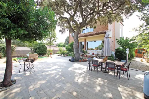 Chalet en Chiloeches