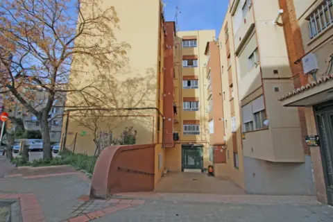 Piso en calle del Atlético de Madrid