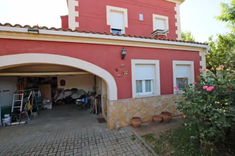 Chalet en calle de Luis Vives