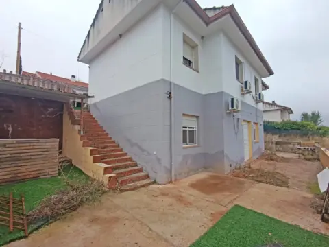 Casa en calle Castaño