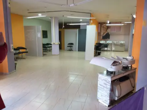 Local comercial en calle de San Roque