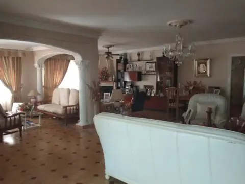 Chalet en Puertosol-El Limonero-El Tomillar