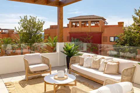 Dúplex en Urbanización Bahia de Casares Golf La Sal Bay