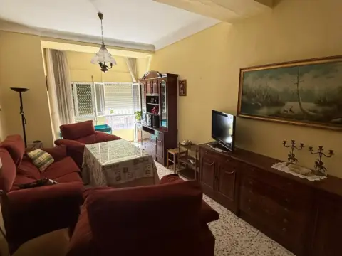 Piso en calle Martín Belda