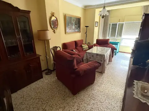 Piso en calle Martín Belda