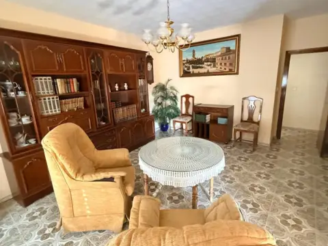 Piso en calle de Cervantes