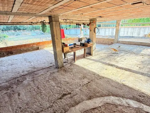 Chalet rústico en calle Huertas Bajas