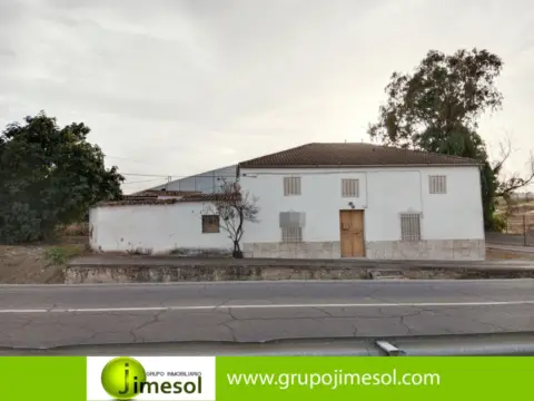 Casa en Carretera Nacional 331