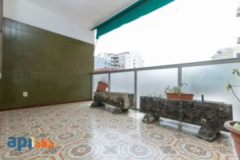 Piso en Gran Via de les Corts Catalanes