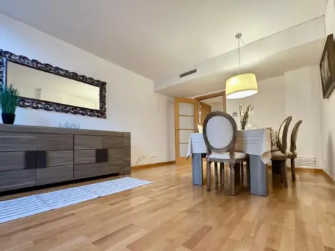 Dúplex en Carrer de Móra d'Ebre