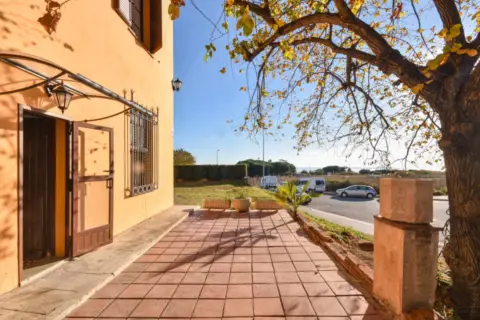 Casa unifamiliar en Carrer Indústria