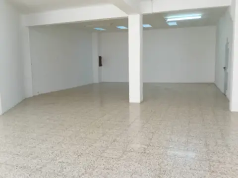 Local comercial en Poble Nou