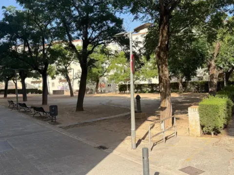 Garaje en Plaça del Sol, 5