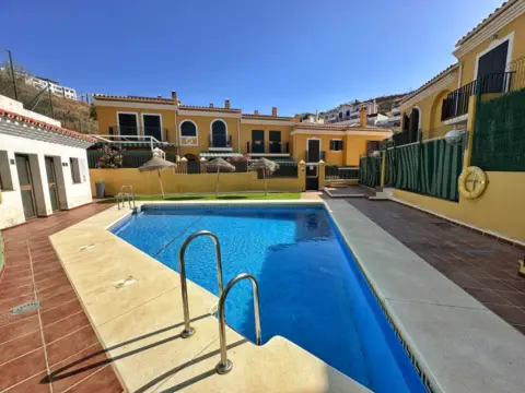 Chalet adosado en calle Lancelot