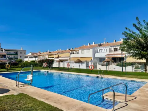 Chalet adosado en Rincón