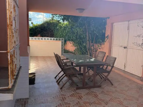 Casa en calle Mediterráneo