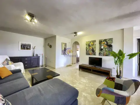 Ático en calle del Verdial, 4