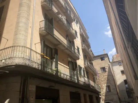 Piso en Barri Vell