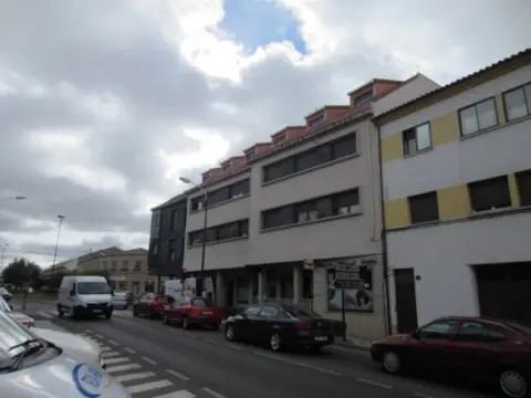 Duplex in Avenida de Portugal