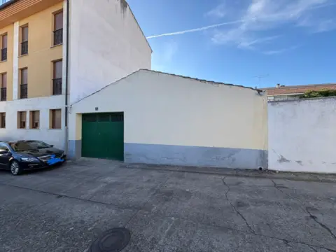 Nave comercial en calle de Juan Ramón Jiménez