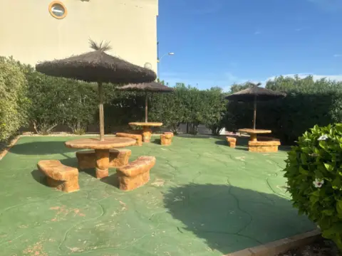 Apartamento en Playa Flamenca-Las Piscinas