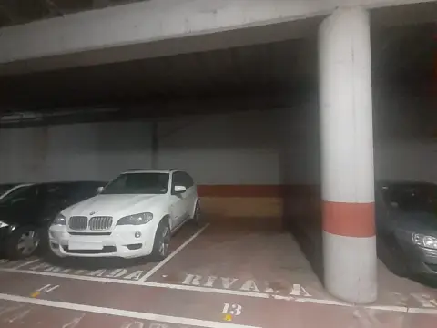 Garaje en calle de Ramón Prieto Bances