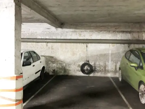 Garaje en calle de la Toba