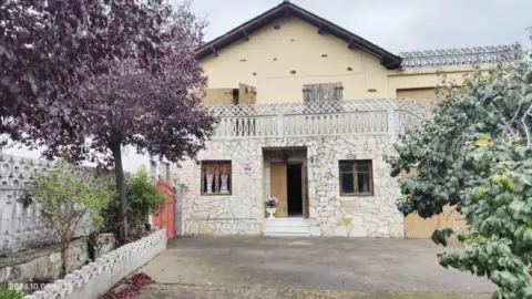 Chalet en calle La calleja, nº 5