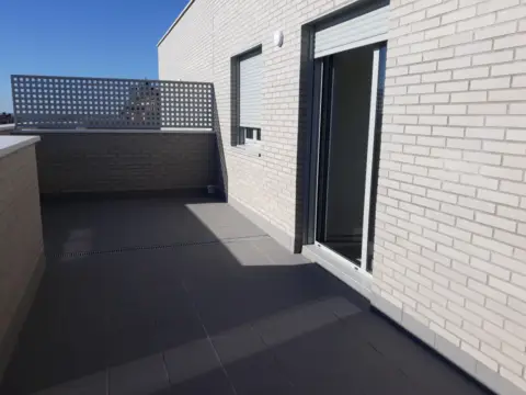 Ático en calle Cavanilles