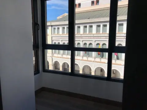 Piso en calle de las Angustias