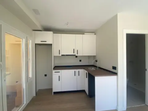 Estudio en calle de Cubera