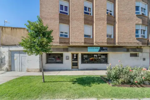 Local comercial en Avenida de Castilla-León
