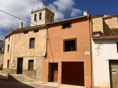 Casa en calle de la Iglesia, 5
