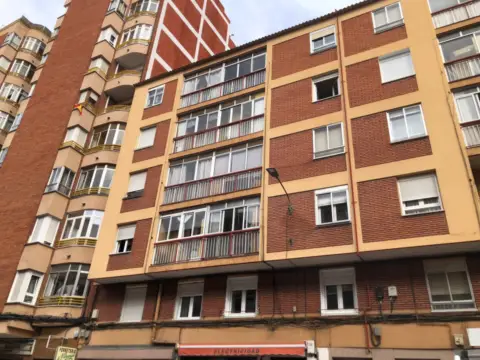 Piso en calle del General Shelly