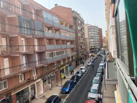 Piso en calle del Portillo del Prado