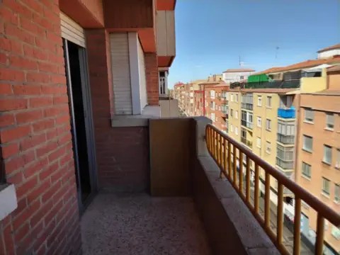 Piso en calle Nueva del Carmen