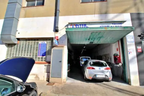 Nave industrial en Carrer del Pintor Vilacinca