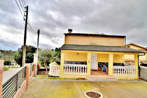 Casa en calle Can Fargues