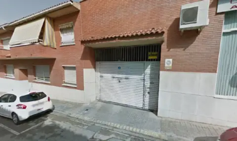 Garaje en Carrer de Joan Oliver, 11