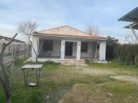 Chalet rústico en Torralba de Calatrava