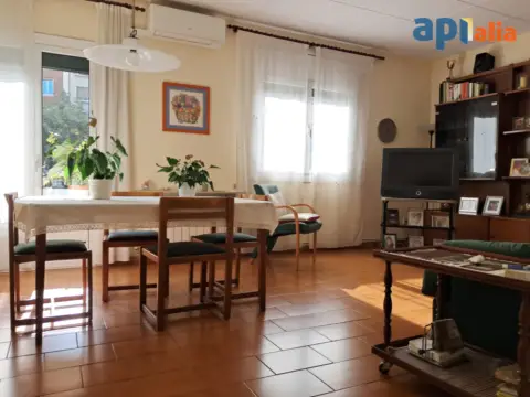 Piso en Gran Via de les Corts Catalanes