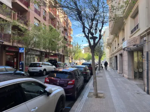 Local comercial a Carrer d'Antoni Gaudí